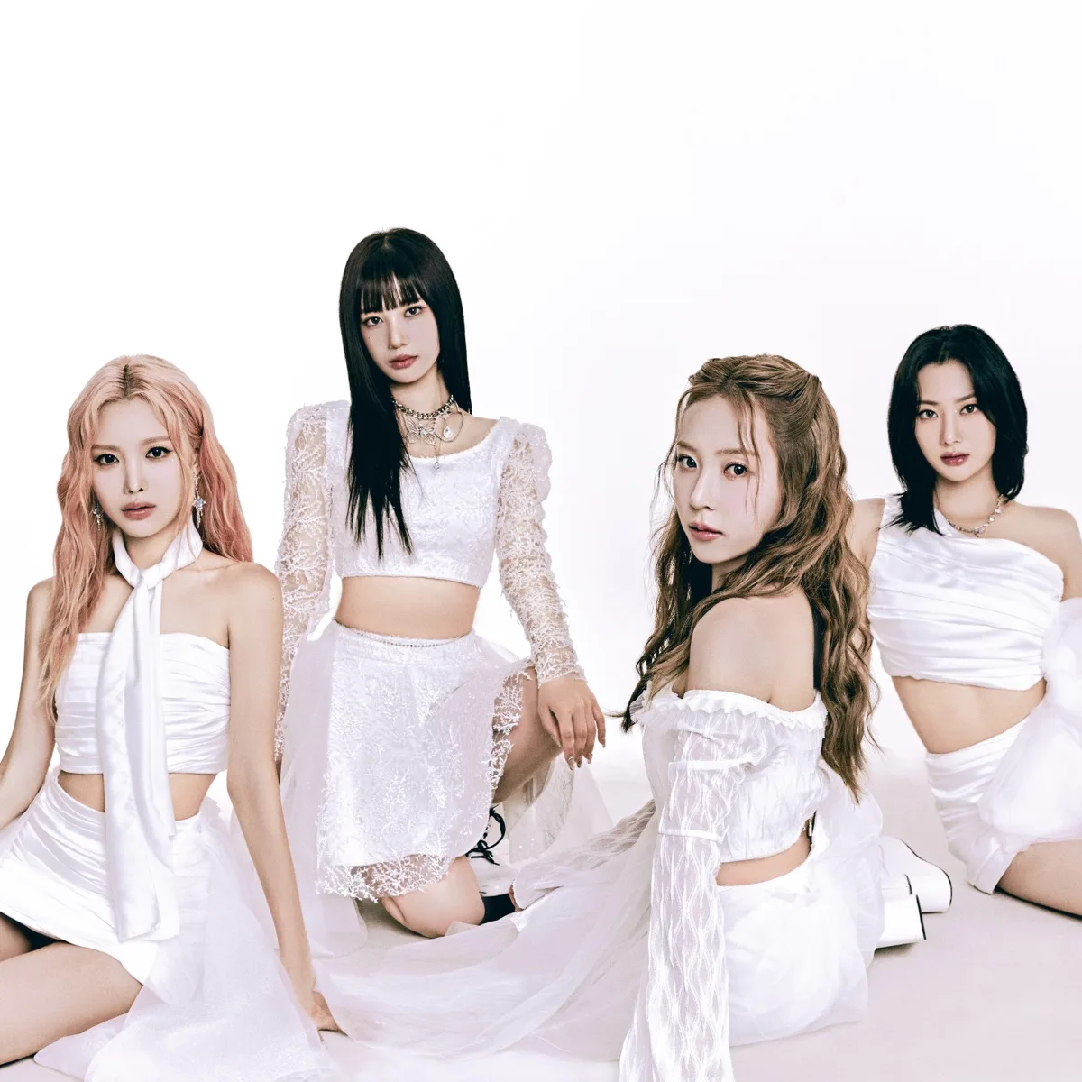 AO Entertainment's Primrose debut merch: 6 items, 1,400 units — built in 4 weeks for a Sweden pop-up cover 1